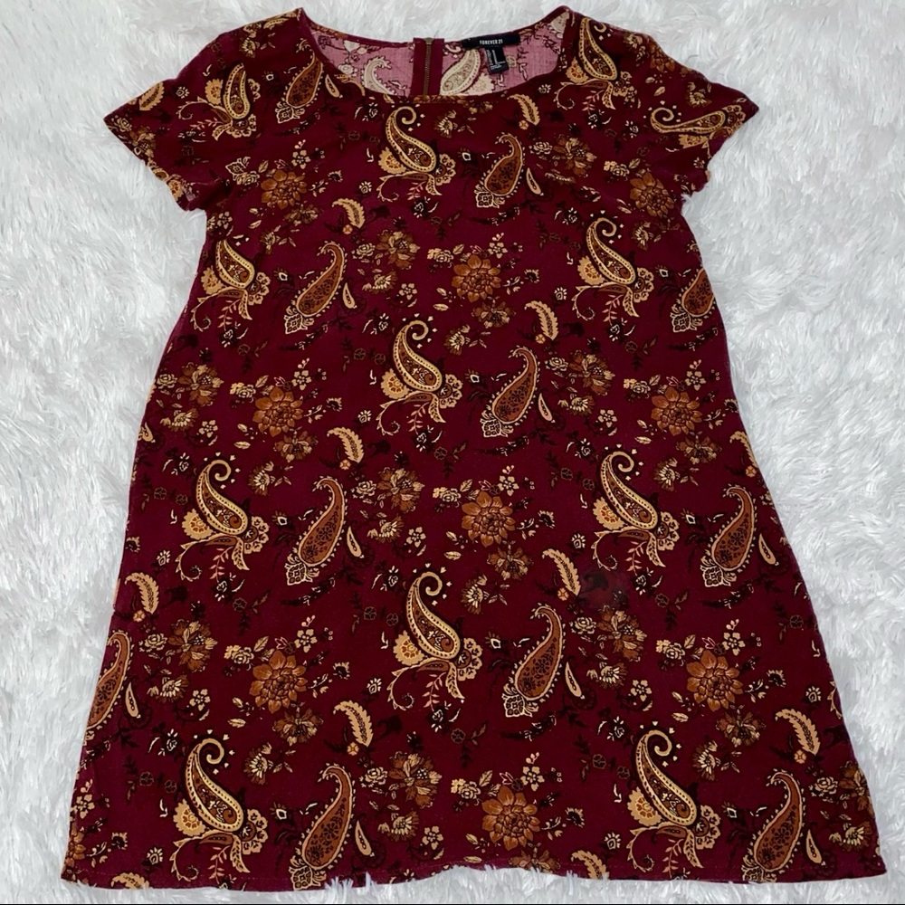 Forever 21 Paisley Shift dress